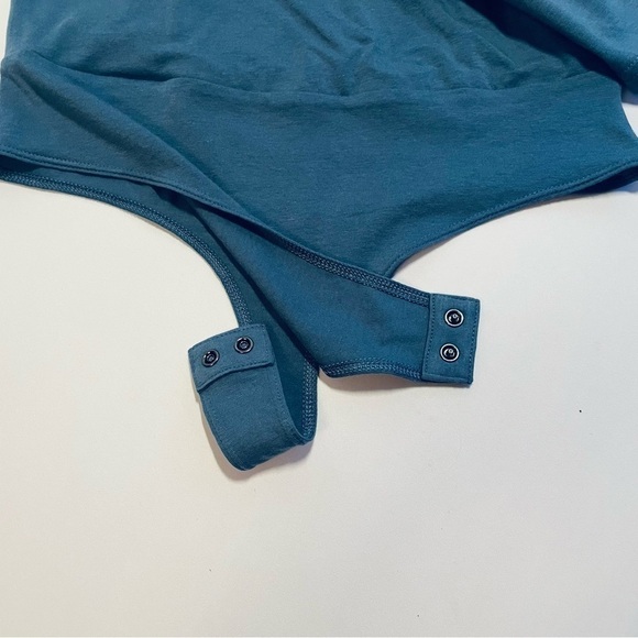 Seamless Long Sleeve Thong Bodysuit for Women Snap closure I Faux Wrap Waist I M - Picture 9 of 10